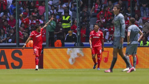 Alexis Vega, clave en la goleada en casa.