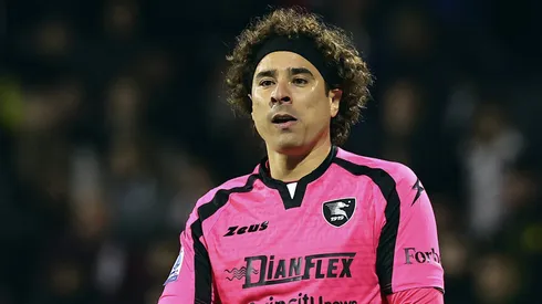 La decisión de Salernitana con Memo Ochoa en medio de los rumores sobre una salida