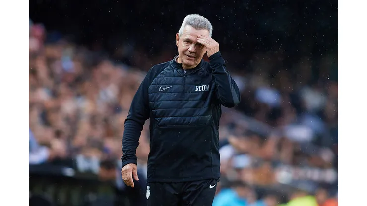 Valencia CF v RCD Mallorca - LaLiga EA Sports Javier Aguirre, head coach of RCD Mallorca, is reacting during the LaLiga EA Sports match between Valencia CF and RCD Mallorca at Mestalla Stadium in Valencia, Spain, on March 30. Valencia Spain PUBLICATIONxNOTxINxFRA Copyright: xDavidxAliagax originalFilename:aliaga-valencia240330_npZEn.jpgJavier Aguirre sigue sin renovar con Mallorca y crecen las expectativas en México