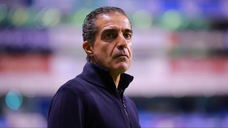Renato Paiva, disconforme con lo que 'no se dice'.