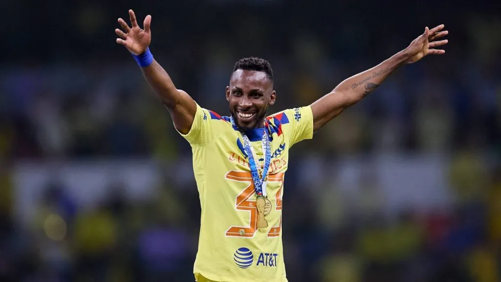 Julián Quiñones será baja en América para el Apertura 2024 (IMAGO)