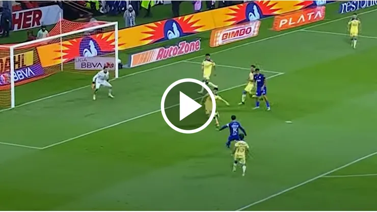 ¡De no creerse! El increíble gol fallado por Ignacio Rivero en el América vs. Cruz Azul