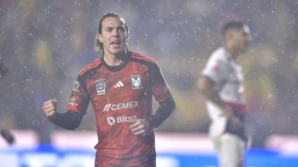 Sebastián Córdova se decidió sobre la propuesta de Chivas [Foto: Getty]