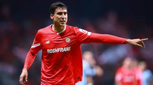 Adrián Mora se marcha nuevamente de los 'Diablos'.