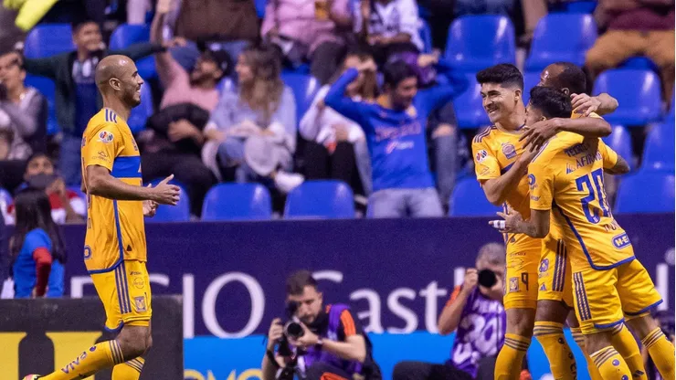Un futbolista del conjunto auriazul finalizó sus trámites de nacionalización.