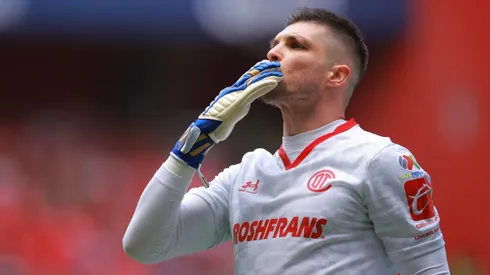 Tiago Volpi, con chances de dejar Toluca.