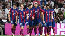 Los jugadores de Barcelona festejan un tanto.