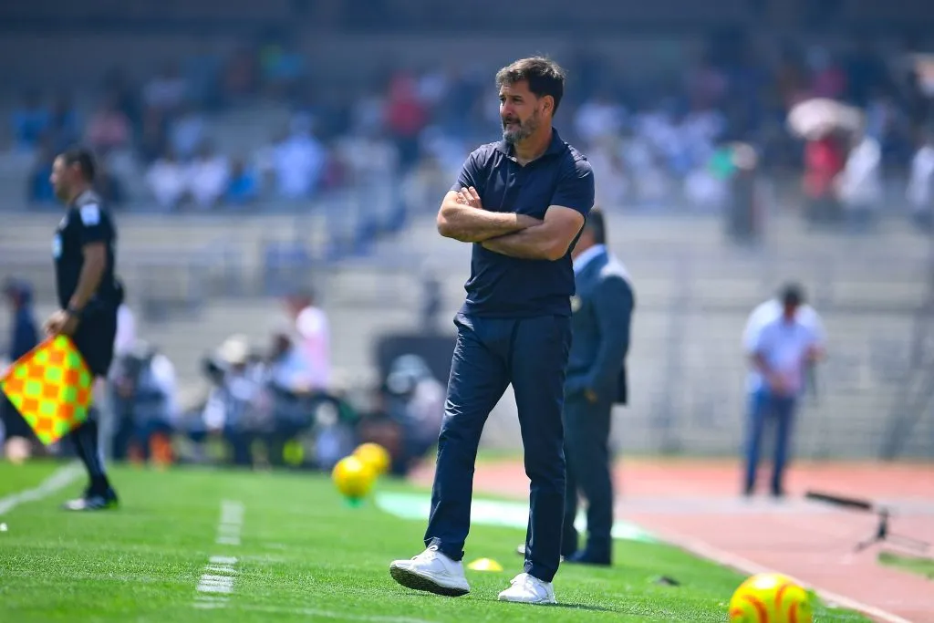 Gustavo Lema fue blanco de las críticas de la afición de Pumas. (Imago)