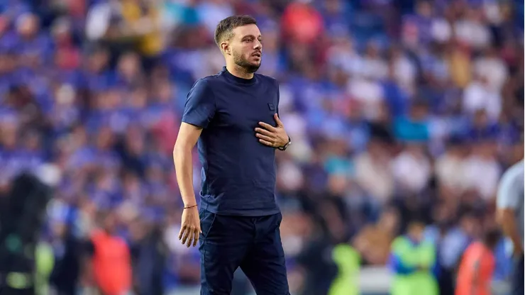 Martín Anselmi logró la clasificación a semifinales con su equipo.