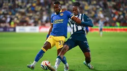 Quiñones y Micolta batallan por la pelota