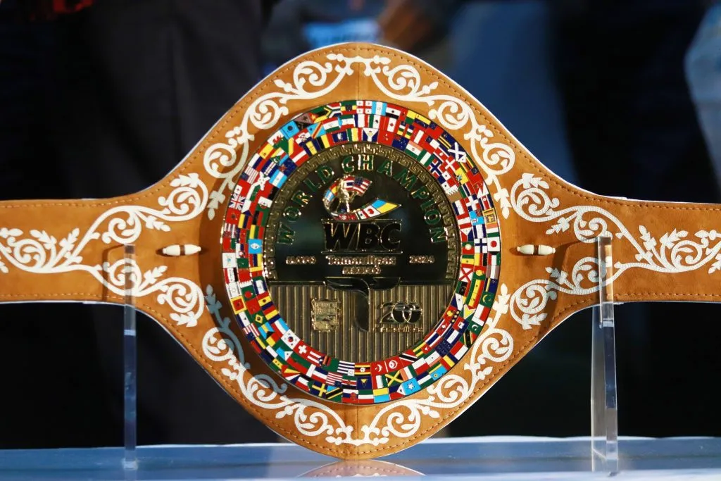 El hermoso cinturón que se llevará Canelo Álvarez o Jaime Munguía (IMAGO)