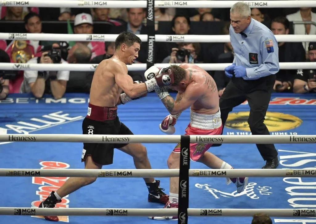 La segunda derrota de Canelo fue ante Dmitry Bivol en 2022 (Imago)