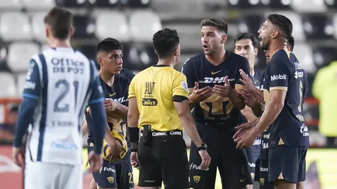 ¡Sigue la polémica! La Comisión de Árbitros cuestionó a Escobedo por la roja a Nathan Silva