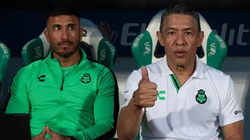Ignacio Ambriz seguirá como timonel de Santos Laguna en el Apertura 2024