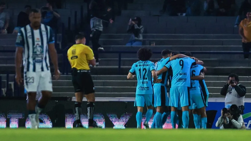 En su último cruce, Pumas venció a Pachuca por 3-1 [Foto: Getty Images]