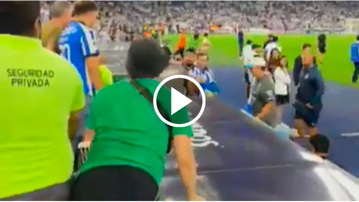 Fuerte entredicho entre Aguirre y un fanático albiazul.