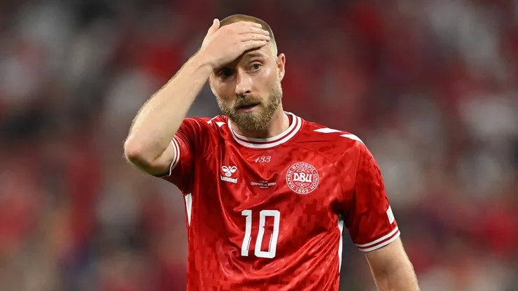 Christian Eriksen en el último enfrentamiento de Dinamarca contra Serbia.