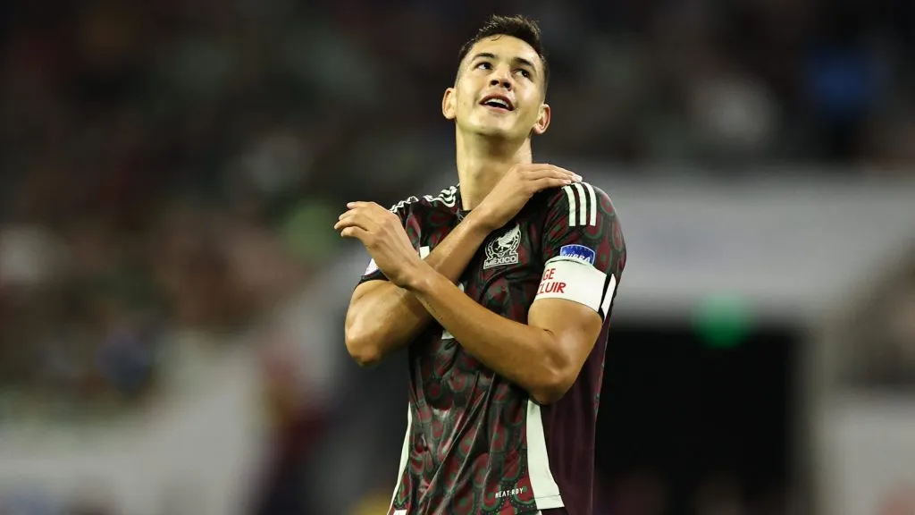 César Montes vestirá la cinta de capitán de México [Foto: Getty]