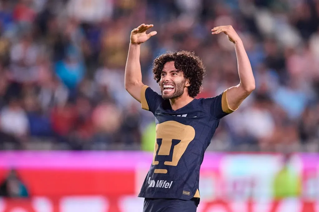 Hasta el momento, América no ha mostrado interés en César Huerta. (Imago)