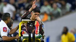 El capitán del Tri abandonó el campo durante el primer tiempo.