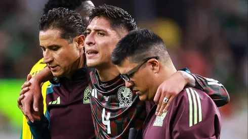 Edson Álvarez, lesionado en el debut de México.
