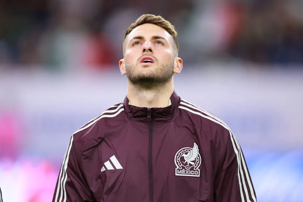 Santiago Giménez no logró convertir ante Jamaica. (Getty Images)