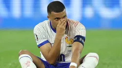 Kylian Mbappé tuvo que ser sustituido