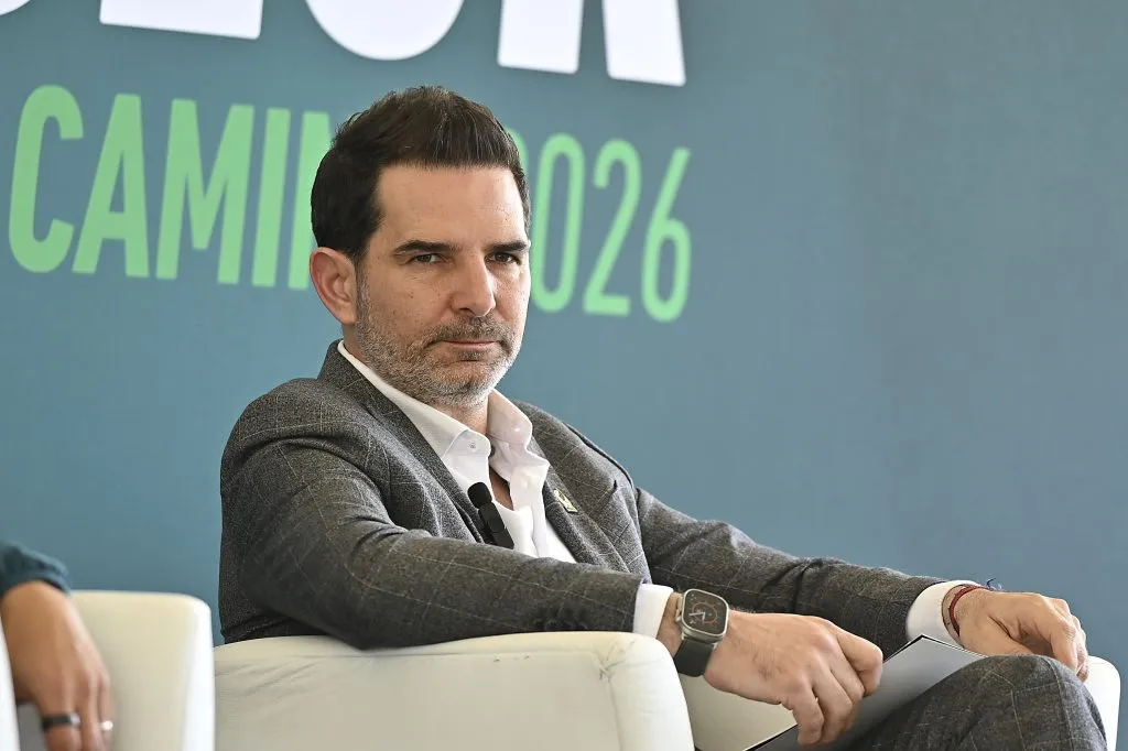 Duilio Davino en su rol como director deportivo de selecciones nacionales varoniles (Imago)