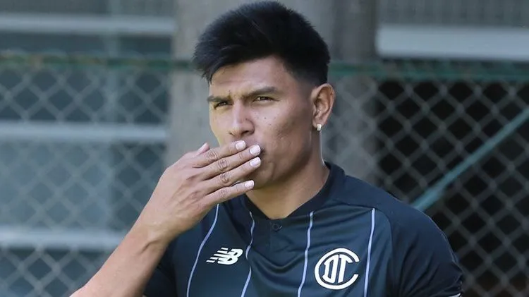 Jesús Gallardo ya viste los colores de los Diablos Rojos del Toluca [Foto: TFC]