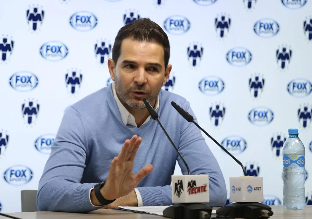 Duilio Davino cuando fue presidente de Rayados (Imago7)