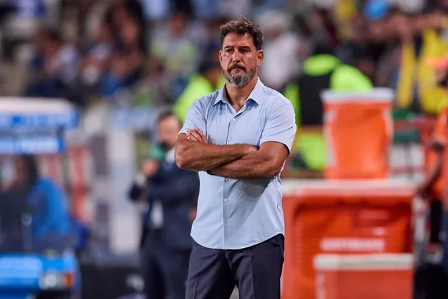 Efraín Juárez destacó a Gustavo Lema como entrenador de Pumas. (Imago)