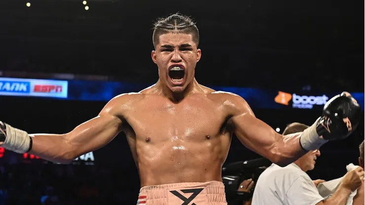 Xander Zayas pelea este sábado