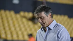 Robert Siboldi dejó de ser el DT de Tigres.