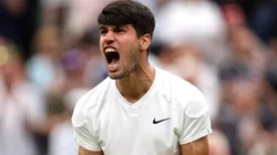 Alcaraz juega contra Griekspoor.