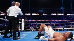 Derek Chisora pudo ante Joe Joyce y hasta lo dejó tirado en la lona
