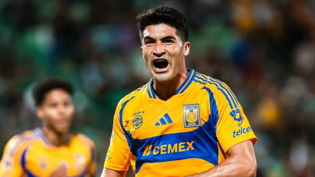 Ibáñez tiene el deseo de vestir la playera de México (IMAGO)