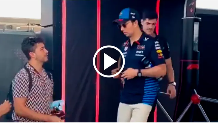 Checo Pérez le cumplió un deseo a un fan mexicano