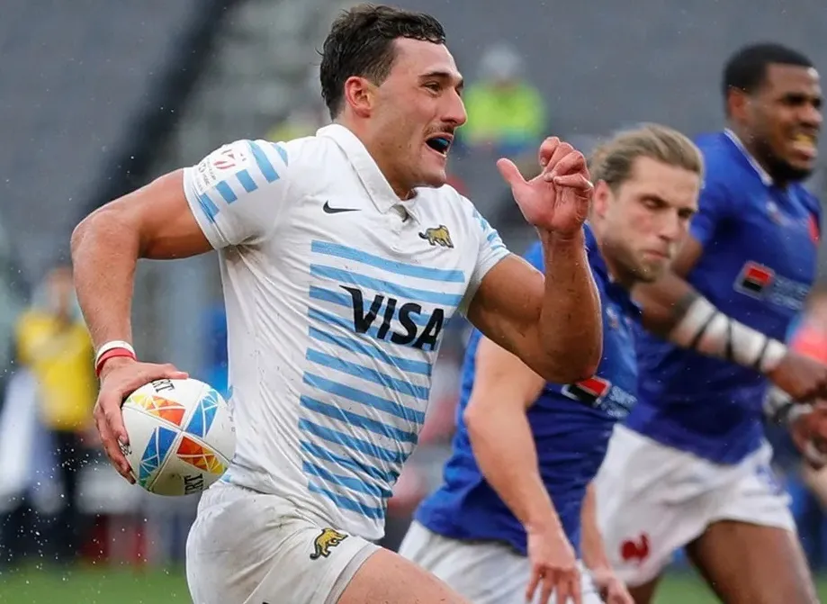 Argentina y Francia juegan por los Cuartos de Final.