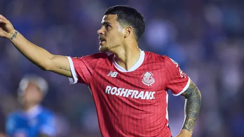 Toluca le puso preció a la salida del Maxi Araujo