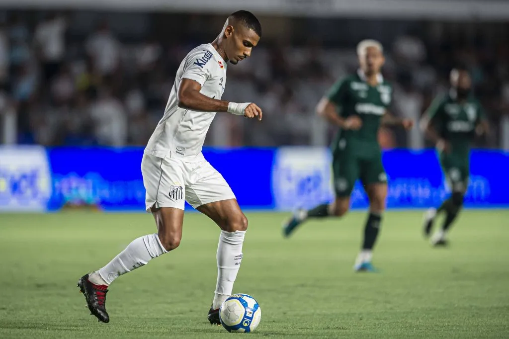 El defensa disputó 68 partidos en Santos. (Imago)