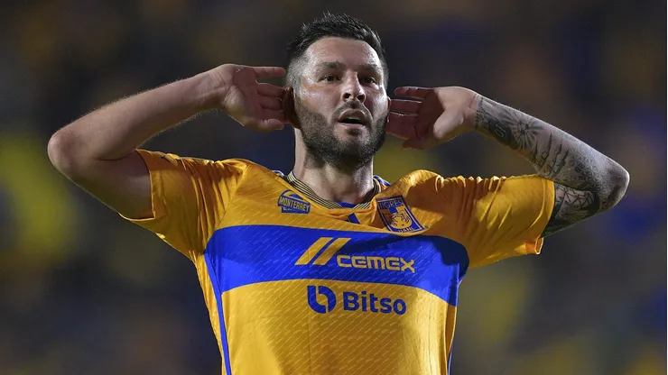 André-Pierre Gignac está cerca del Top 10 de máximos goleadores