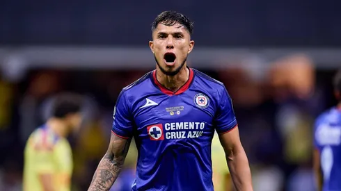 Carlos Salcedo estuvo sin entrenar por el homicidio de su hermana