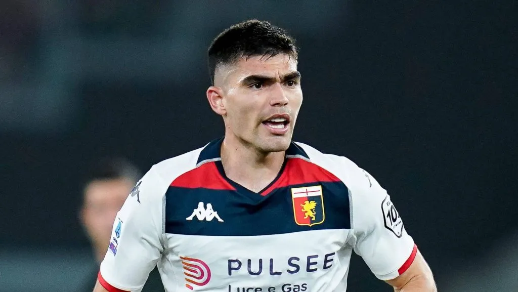 Johan Vásquez se ha convertido en un elemento importante en Genoa (IMAGO)