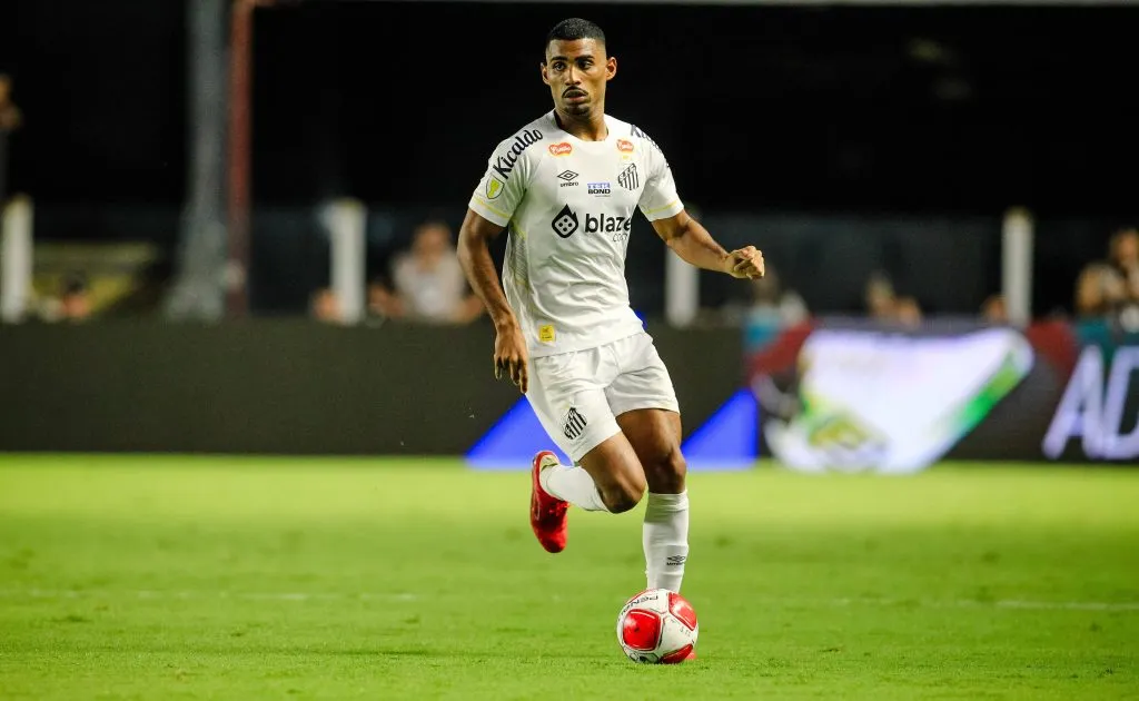 Tigres UANL estaría interesado en el defensa central Joaquim. (Imago)