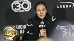 Alexa Grasso ya está pensando contra quien desea defender su título mosca de la UFC.