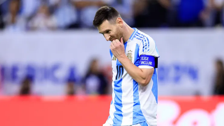 Lionel Messi busca su primer gol en el torneo.