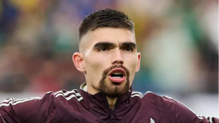 Un grande de Europa busca fichar a Johan Vásquez tras el fracaso de México en Copa América 2024