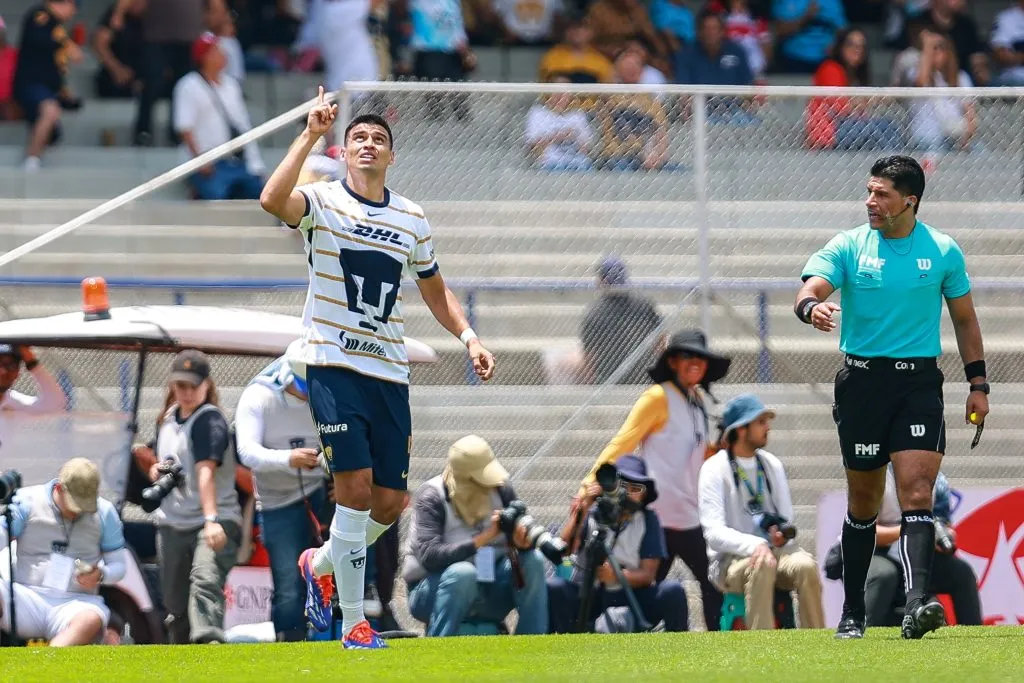 Memote Martínez anotó su octavo gol con la playera de Pumas UNAM. (Getty Images)