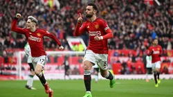 Bruno y Garnacho festejan un gol ante Liverpool.