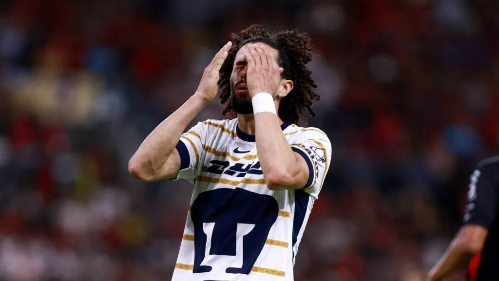 Liverpool continuará dándole seguimiento a César Huerta en Pumas (IMAGO)